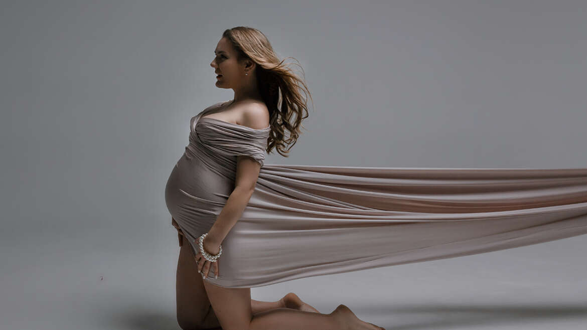 Pregnant photo 11